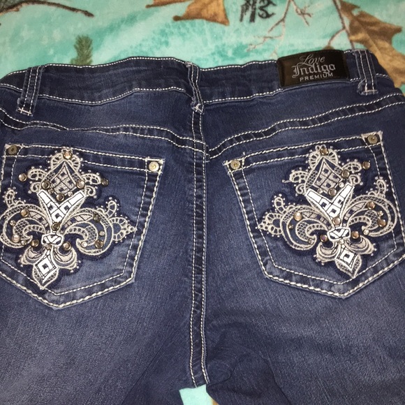 Capris - Picture 4 of 4